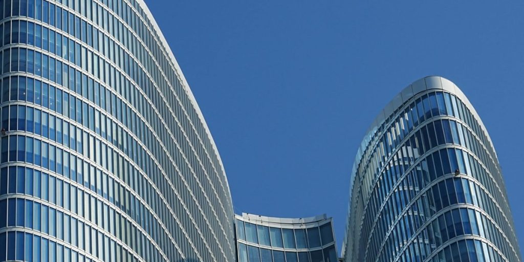 Emaar Properties vs RAK Properties Which Dubai Developer Suits Your Investment Goals