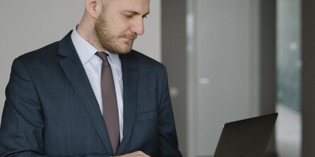 This guide explains why a Dubai real estate business needs a specialised website template and how the right choice can save time, comply with local rules, and w...