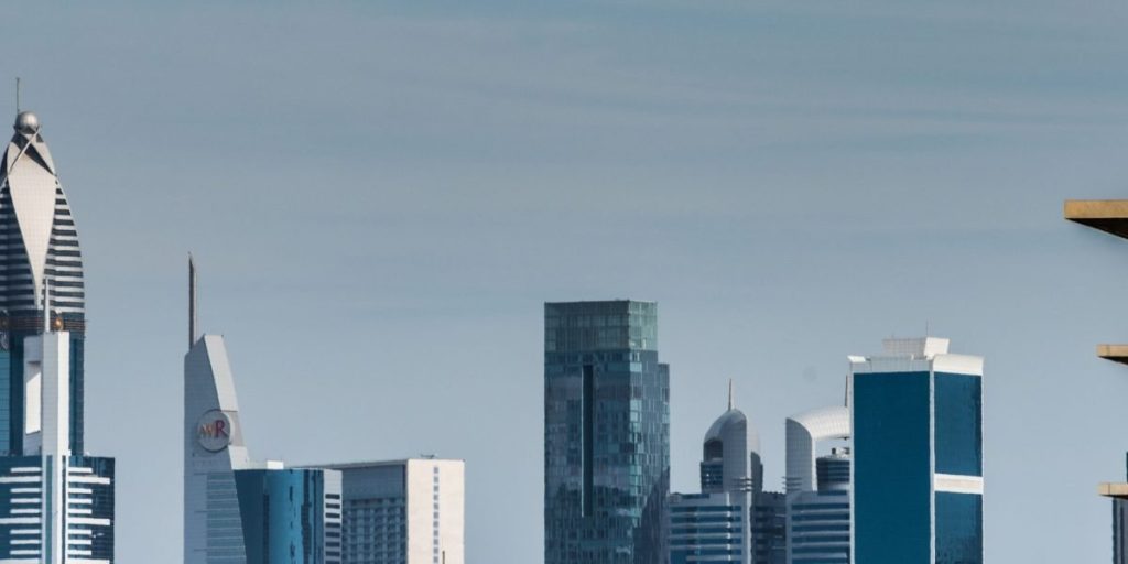 This article gives a practical executive overview for starting or scaling a real estate business in Dubai in 2026, combining market data, regulatory guidance an...